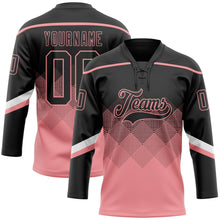 Laden Sie das Bild in den Galerie-Viewer, Uksn Individuelles Schwarz Mittelrosa-Weiß 3D-Muster verlaufende Quadratformen Eishockey-Trikot mit Schnürkragen