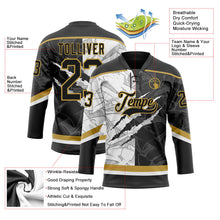 Laden Sie das Bild in den Galerie-Viewer, Uksn Individuelles Schwarz Weiß-Altgold 3D-Muster Verlaufsdesign-Kratzer Eishockey-Trikot mit Schnürkragen