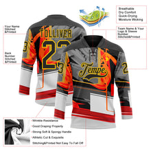 Laden Sie das Bild in den Galerie-Viewer, Uksn Individuelles Schwarz Rot-Gelb 3D-Muster abstrakt Eishockey-Trikot mit Schnürkragen