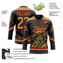 Laden Sie das Bild in den Galerie-Viewer, Uksn Individuelles Schwarz Altgold Rot-Weiß 3D-Splash-Art Eishockey-Trikot mit Schnürkragen