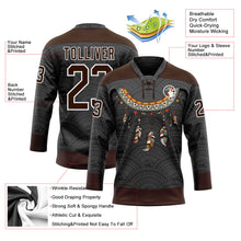 Laden Sie das Bild in den Galerie-Viewer, Uksn Individuelles Schwarz Braun-Weiß 3D-Muster Indianerstämme der Ureinwohner Nordamerikas Eishockey-Trikot mit Schnürkragen
