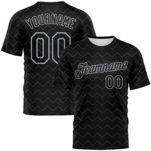 Laden Sie das Bild in den Galerie-Viewer, Uksn Individuelles Schwarz-Grau Zickzack Welle Sportbekleidung Funktions-T-Shirt