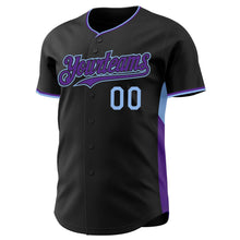 Laden Sie das Bild in den Galerie-Viewer, Uksn Individuelles Schwarz Violett-Hellblau Klassischer Farbblock Seitenpanel-Streifen Authentisches Baseball-Trikot