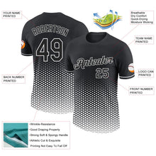 Laden Sie das Bild in den Galerie-Viewer, Uksn Individuelles Schwarz-Weiß Geometrisch Sechseckig Punkt Farbverlauf Funktions-T-Shirt