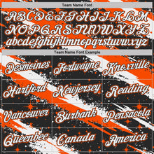 Laden Sie das Bild in den Galerie-Viewer, Uksn Individuelles Schwarz Weiß-Orange Pinselstrich Spritzer Sternenexplosion Funktions-T-Shirt
