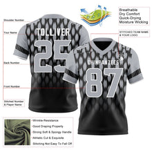 Laden Sie das Bild in den Galerie-Viewer, Uksn Individuelles Schwarz Grau-Weiß Authentisches Football Trikot Mit Geometrischem Pixelraster-Verlauf