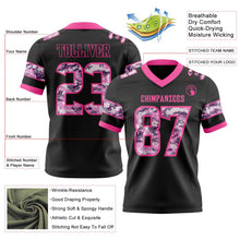 Laden Sie das Bild in den Galerie-Viewer, Uksn Individuelles Schwarz Camouflage-Pink Authentisches Football Trikot Mit Digital-Camouflage-Panel