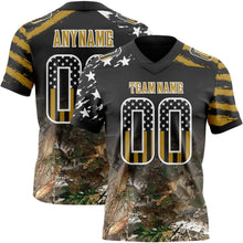 Laden Sie das Bild in den Galerie-Viewer, Uksn Individuelles Schwarz USA-Flagge Camouflage Weiß-Altgold Authentisches Football Trikot Mit Verlaufs-Digital-Camouflage, Stars & Stripes, Raglanärmeln