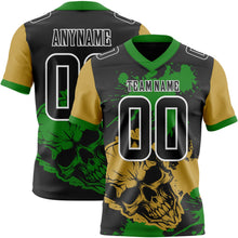 Laden Sie das Bild in den Galerie-Viewer, Uksn Individuelles Schwarz Grasgrün Altgold-Weiß Authentisches Football Trikot Mit Totenkopf-Farbklecks