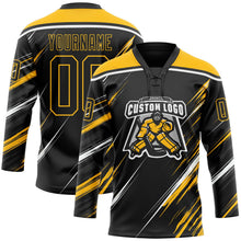 Laden Sie das Bild in den Galerie-Viewer, Uksn Individuelles Schwarz Gold-Weiß Diagonale Kratz-Pinselstriche Eishockey-Trikot mit Schnürkragen