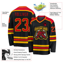 Laden Sie das Bild in den Galerie-Viewer, Uksn Individuelles Schwarz Rot-Gold Eishockey-Trikot