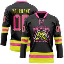 Laden Sie das Bild in den Galerie-Viewer, Uksn Individuelles Schwarz Pink-Neongelb Eishockey-Trikot mit Schnürkragen