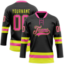 Laden Sie das Bild in den Galerie-Viewer, Uksn Individuelles Schwarz Pink-Neongelb Eishockey-Trikot mit Schnürkragen