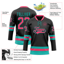 Laden Sie das Bild in den Galerie-Viewer, Uksn Individuelles Schwarz Neonpink-Aqua Eishockey-Trikot mit Schnürkragen