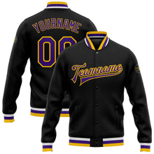 Laden Sie das Bild in den Galerie-Viewer, Uksn Individuelles Bomberjacke in Schwarz-Violett-Gold mit Druckknopfleiste und Varsity-Letterman-Stil
