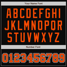 Laden Sie das Bild in den Galerie-Viewer, Uksn Individuelles Bomberjacke in Schwarz-Orange-Grau mit Druckknopfleiste, Zweifarben-Design und Varsity-Letterman-Stil