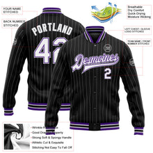 Laden Sie das Bild in den Galerie-Viewer, Uksn Individuelles Bomberjacke in Schwarz mit grauen Nadelstreifen in Weiß-Violett, Druckknopfleiste und Varsity-Letterman-Stil