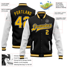 Laden Sie das Bild in den Galerie-Viewer, Uksn Individuelles Bomberjacke in Schwarz-Gold-Weiß mit Druckknopfleiste, Zweifarben-Design und Varsity-Letterman-Stil