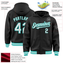 Laden Sie das Bild in den Galerie-Viewer, Uksn Individuelles Bomberjacke in Schwarz-Weiß-Aqua mit Druckknopfleiste, Kapuze und Varsity-Letterman-Stil