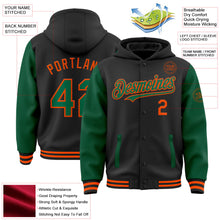 Laden Sie das Bild in den Galerie-Viewer, Uksn Individuelles Bomberjacke in Schwarz-Kelly-Grün-Orange mit Druckknopfleiste, Kapuze, Zweifarben-Design und Varsity-Letterman-Stil
