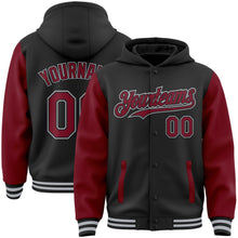 Laden Sie das Bild in den Galerie-Viewer, Uksn Individuelles Bomberjacke in Schwarz-Karmesinrot-Grau mit Druckknopfleiste, Kapuze, Zweifarben-Design und Varsity-Letterman-Stil