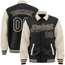 Laden Sie das Bild in den Galerie-Viewer, Uksn Individuelles Bomberjacke in Schwarz-Creme mit Byron-Stil, Reverskragen, Druckknopfleiste, Zweifarben-Design und Varsity-Letterman-Stil