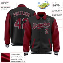Laden Sie das Bild in den Galerie-Viewer, Uksn Individuelles Bomberjacke in Schwarz-Karmesinrot-Grau mit Byron-Stil, Reverskragen, Druckknopfleiste, Zweifarben-Design und Varsity-Letterman-Stil