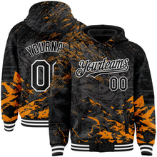 Laden Sie das Bild in den Galerie-Viewer, Uksn Individuelles Bomberjacke in Schwarz-Orange-Weiß mit 3D-Thunfisch-Angel-Motiv, Druckknopfleiste, Kapuze und Varsity-Letterman-Stil