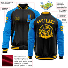 Laden Sie das Bild in den Galerie-Viewer, Uksn Individuelles Bomberjacke in Schwarz-Gold-Puderblau mit Reißverschluss, Zweifarben-Design und Varsity-Letterman-Stil