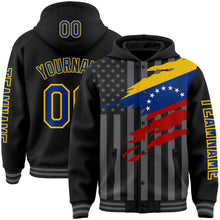 Laden Sie das Bild in den Galerie-Viewer, Uksn Individuelles Bomberjacke in Schwarz-Royalblau-Gelb-Grau mit 3D-Venezuela-Flagge, Druckknopfleiste, Kapuze und Varsity-Letterman-Stil
