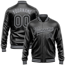 Laden Sie das Bild in den Galerie-Viewer, Uksn Individuelles Bomberjacke in Schwarz-Schwarz-Grau mit Kunstleder, Druckknopfleiste und Varsity-Letterman-Stil