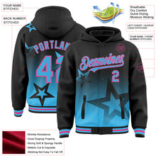 Laden Sie das Bild in den Galerie-Viewer, Uksn Individuelles Bomberjacke in Schwarz-Himmelblau-Pink mit Funkelstern-Design im Farbverlauf, Druckknopfleiste, Kapuze und Varsity-Letterman-Stil