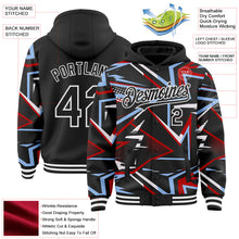 Laden Sie das Bild in den Galerie-Viewer, Uksn Individuelles Bomberjacke in Schwarz-Rot-Hellblau-Weiß mit dynamischem geometrischen Splitter-Design, Druckknopfleiste, Kapuze und Varsity-Letterman-Stil