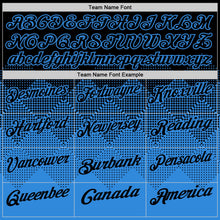 Laden Sie das Bild in den Galerie-Viewer, Uksn Individuelles Schwarz Puderblau 3D-Verlaufs-Quadratform Funktions-Poloshirt