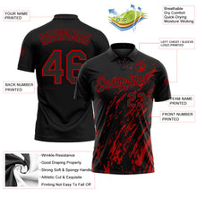 Laden Sie das Bild in den Galerie-Viewer, Uksn Individuelles Schwarz-Rot Pinselstrich-Grunge-Streifen Funktions-Poloshirt