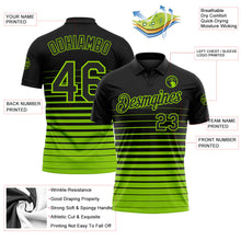 Laden Sie das Bild in den Galerie-Viewer, Uksn Individuelles Schwarz-Neongrün Horizontaler Verlaufsstreifen Funktions-Poloshirt