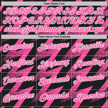Laden Sie das Bild in den Galerie-Viewer, Uksn Individuelles Schwarz Pink-Weiß Geometrische Zickzackform Blitz Funktions-Poloshirt