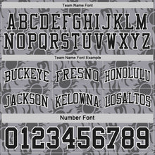 Laden Sie das Bild in den Galerie-Viewer, Uksn Individuelles Schwarz Grau-Weiß Seitenstreifen Sonnenflamme Wendbar Doppelseitig Sublimation Basketball-Set Trikot