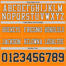 Laden Sie das Bild in den Galerie-Viewer, Uksn Individuelles Schwarz Bay Orange-Weiß Wendbares Zweiseitiges Authentisches Football Trikot