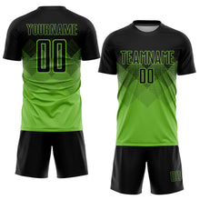Laden Sie das Bild in den Galerie-Viewer, Uksn Individuelles Neongrün Schwarz Sublimations-Fußballtrikot