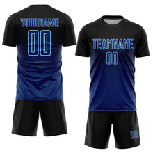 Laden Sie das Bild in den Galerie-Viewer, Uksn Individuelles Schwarz US Marineblau-Hellblau Sublimations-Fußballtrikot