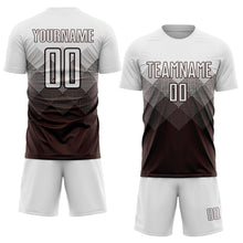 Laden Sie das Bild in den Galerie-Viewer, Uksn Individuelles Braun Weiß Sublimations-Fußballtrikot