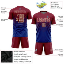 Laden Sie das Bild in den Galerie-Viewer, Uksn Individuelles Royalblau Karmesinrot-Creme Sublimations-Fußballtrikot