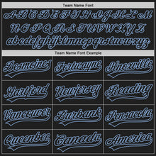 Laden Sie das Bild in den Galerie-Viewer, Uksn Individuelles Schwarz Schwarz-Hellblau Zweiknopf Unisex Softball-Trikot