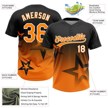 Laden Sie das Bild in den Galerie-Viewer, Uksn Individuelles Schwarz Bay Orange-Weiß Farbverlauf-Stil Funkelnder Stern Zweiknopf Unisex Softball-Trikot