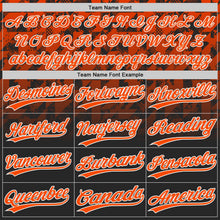 Laden Sie das Bild in den Galerie-Viewer, Uksn Individuelles Schwarz Orange-Weiß Farbverlauf geometrisches Gitter Ärmelstreifen Zweiknopf Unisex Softball-Trikot