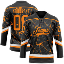 Laden Sie das Bild in den Galerie-Viewer, Uksn Individuelles Schwarz Bay Orange-Weiß 3D-Muster abstraktes Netzwerk Eishockey-Trikot mit Schnürkragen

