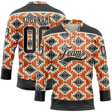 Laden Sie das Bild in den Galerie-Viewer, Uksn Individuelles Schwarz Orange-Creme 3D-Muster Indianerstämme der Ureinwohner Nordamerikas Eishockey-Trikot mit Schnürkragen
