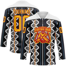 Laden Sie das Bild in den Galerie-Viewer, Uksn Individuelles Schwarz Gold Blau Rot-Weiß 3D-Muster Design-Streifen geometrisch Eishockey-Trikot mit Schnürkragen
