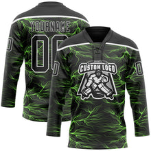 Laden Sie das Bild in den Galerie-Viewer, Uksn Individuelles Schwarz Grün-Weiß 3D-Muster Blitz Eishockey-Trikot mit Schnürkragen
